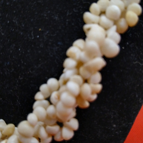 Vintage Pikake Wedding Lei 16 In. Vintage Clasp - Picture 4 of 8